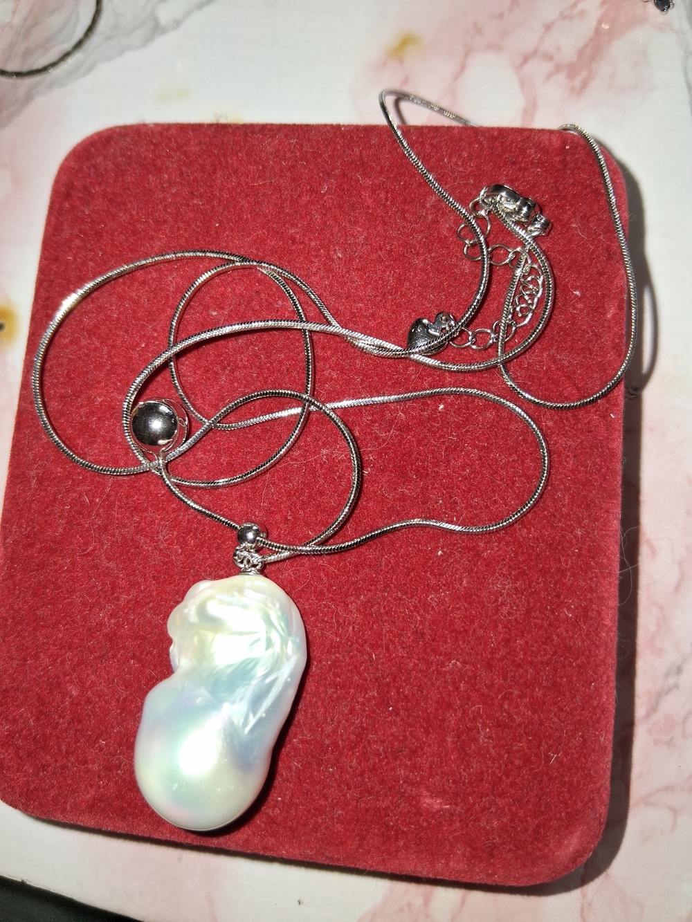 Silver Baroque Pearl Pendant Necklace - Iridescent White